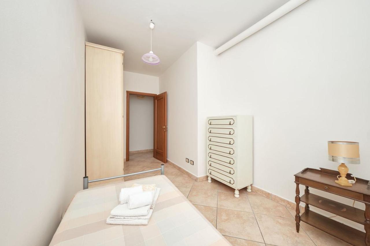 Appartamento Floriana Desenzano del Garda Exterior photo
